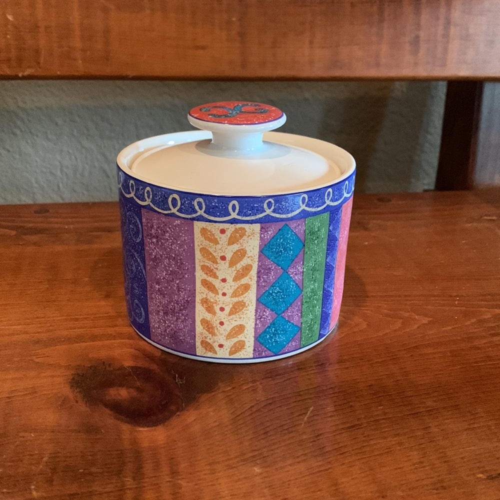 Sugar Bowl with lid